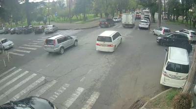 Перекресток Пушкина и ул. Ардзинба